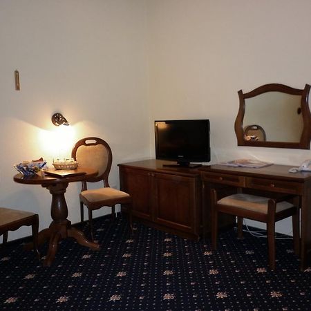 Pushkinskaya Hotel Rostov-on-Don Room photo